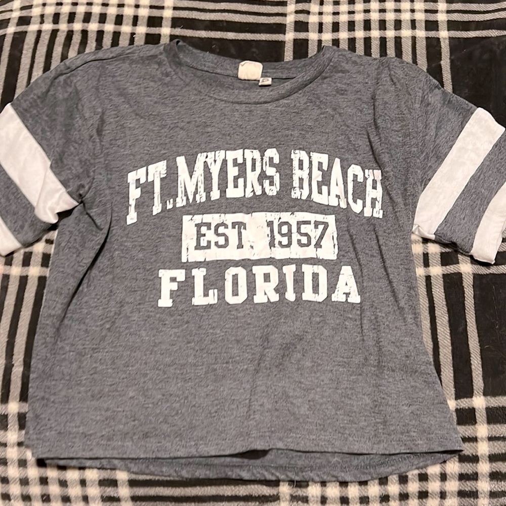Cropped shirt